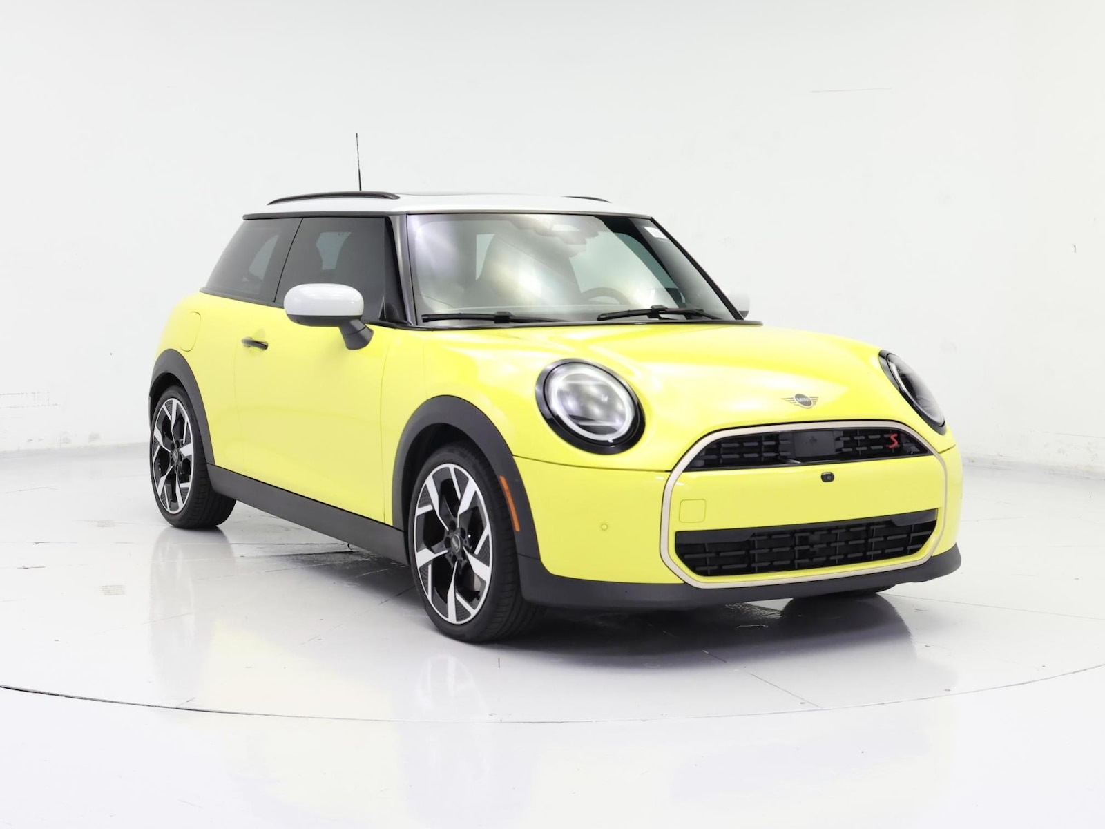 mini hardtop 2 door 2025 WMW23GD06S2W22478 image mini hardtop 2 door 2025 WMW23GD06S2W22478 image